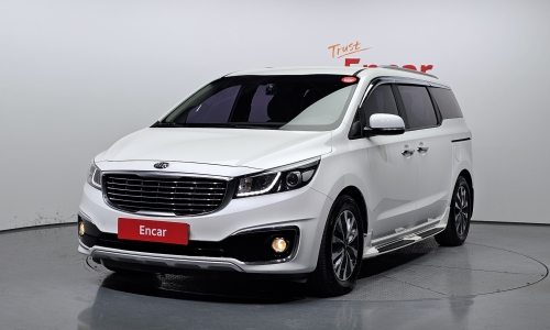 Kia Carnival luxury
