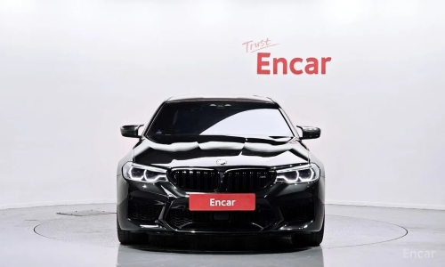 BMW M5 (F90)