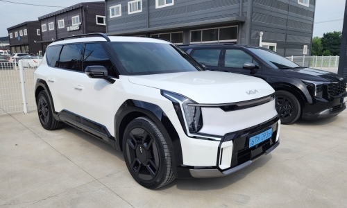 KIA EV9